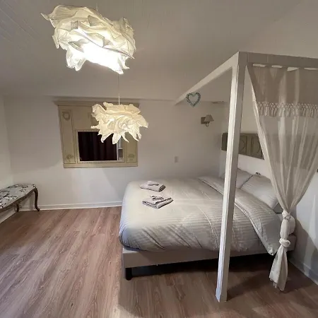 Chateau Du Serpolet * Pont-du-Chateau