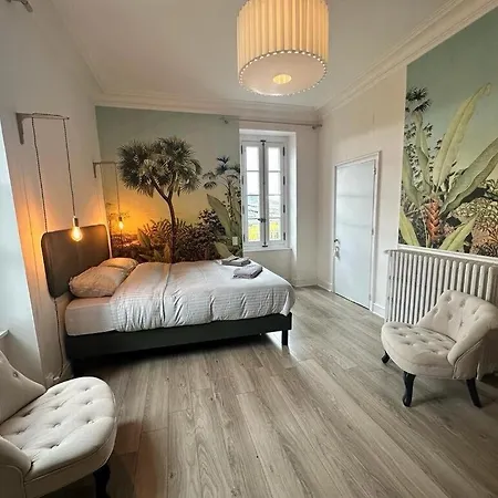 Holiday home Chateau Du Serpolet *