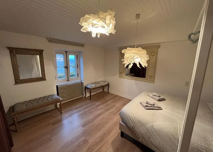 Chateau Du Serpolet Дом отдыха Pont-du-Chateau