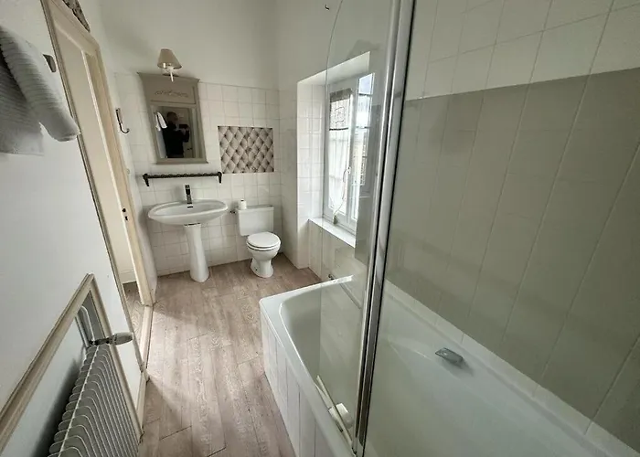 Chateau Du Serpolet Дом отдыха Pont-du-Chateau