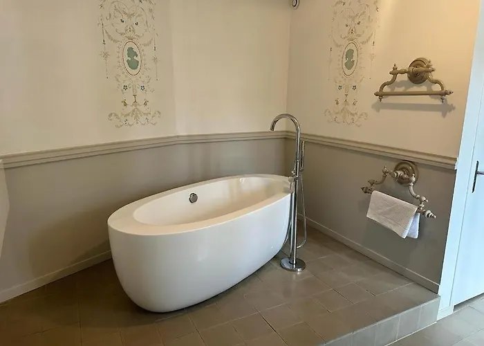 Chateau Du Serpolet * Pont-du-Chateau