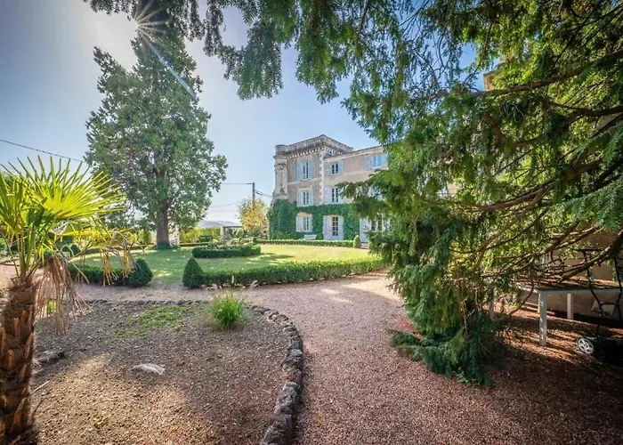 Chateau Du Serpolet * Pont-du-Château