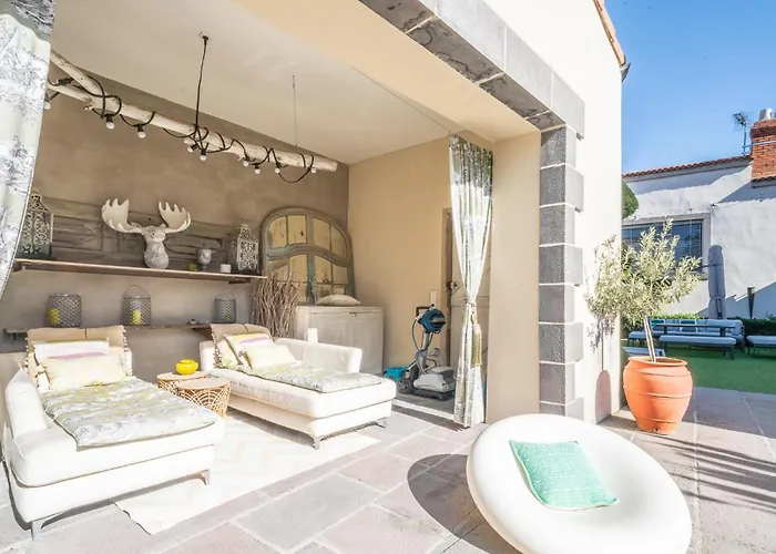 Дом отдыха Chateau Du Serpolet *